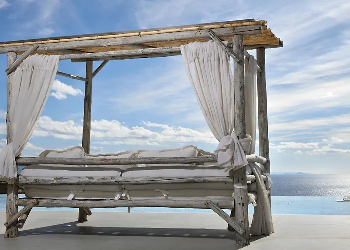 Walk With Pool And Hot Tub By Calypso Sunset Villa Kalo Livadi