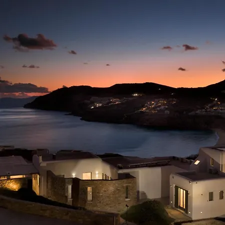 빌라 Walk With Pool And Hot Tub By Calypso Sunset *