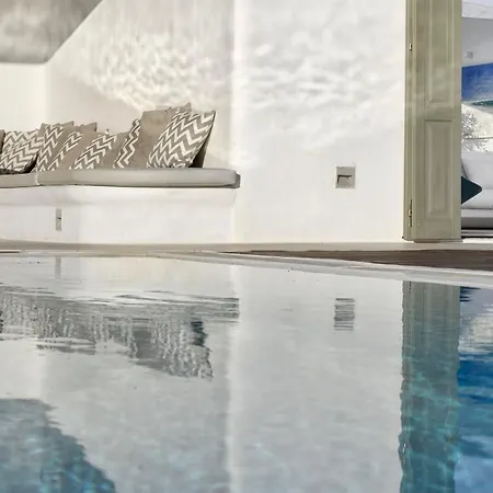 Βίλα Walk With Pool And Hot Tub By Calypso Sunset