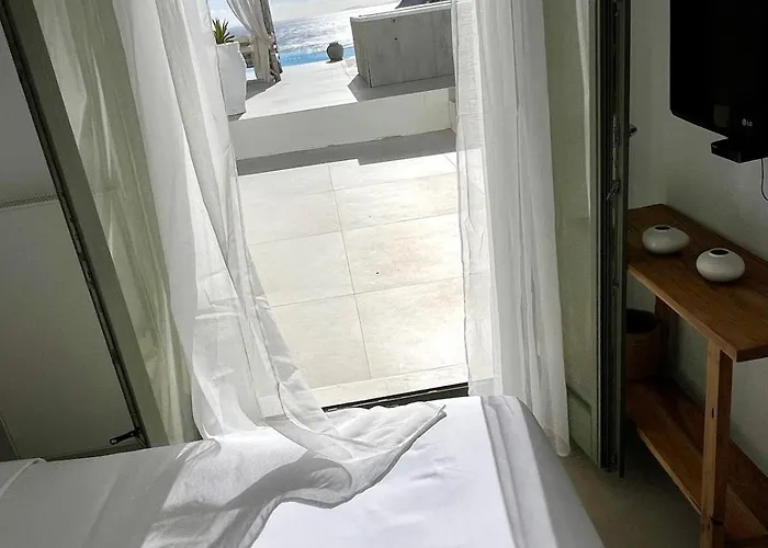 Walk Kalo Livadi With Pool And Hot Tub By Calypso Sunset * Kalo Livadi