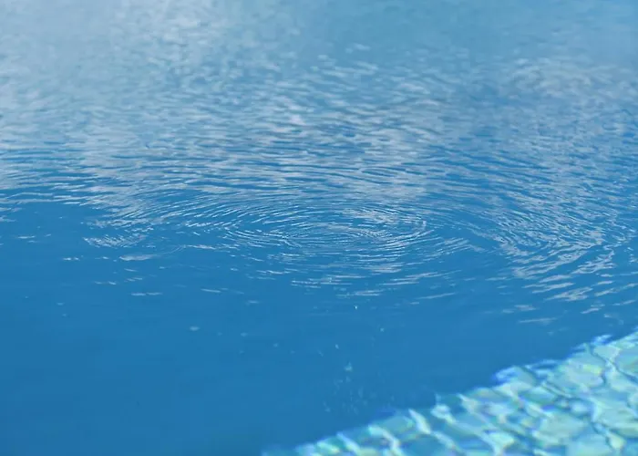 Βίλα Walk With Pool And Hot Tub By Calypso Sunset Καλό Λιβάδι