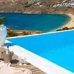 Walk With Pool And Hot Tub By Calypso Sunset