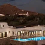 Walk With Pool And Hot Tub By Calypso Sunset Villa