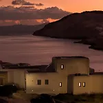 Walk With Pool And Hot Tub By Calypso Sunset