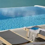 Walk With Pool And Hot Tub By Calypso Sunset