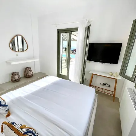 Walk Kalo Livadi With Pool And Hot Tub By Calypso Sunset Villa *