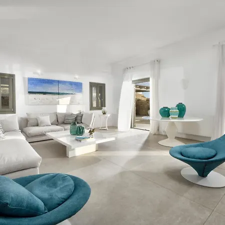Walk With Pool And Hot Tub By Calypso Sunset Villa