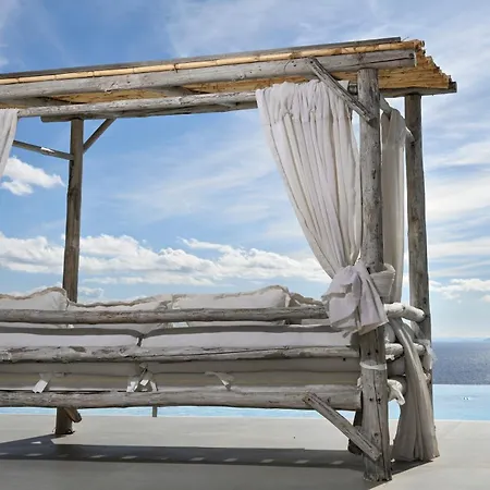 Walk With Pool And Hot Tub By Calypso Sunset Villa Kalo Livadi