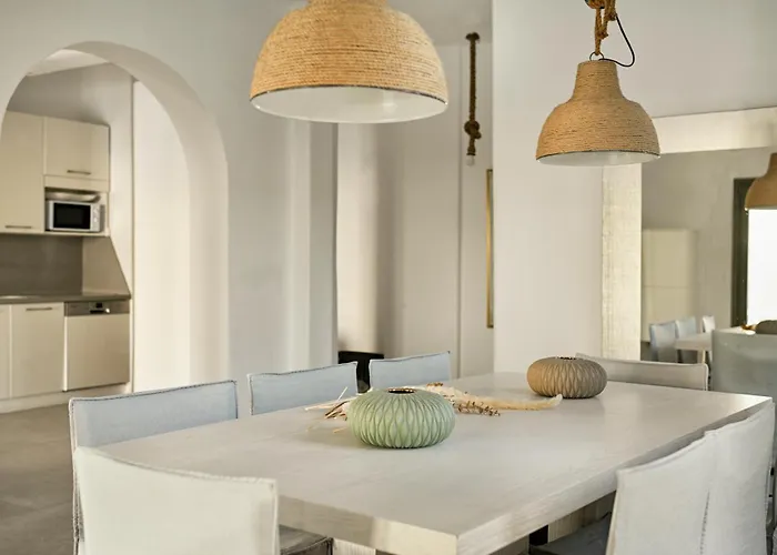 Villa Walk With Pool And Hot Tub By Calypso Sunset Kalo Livadi