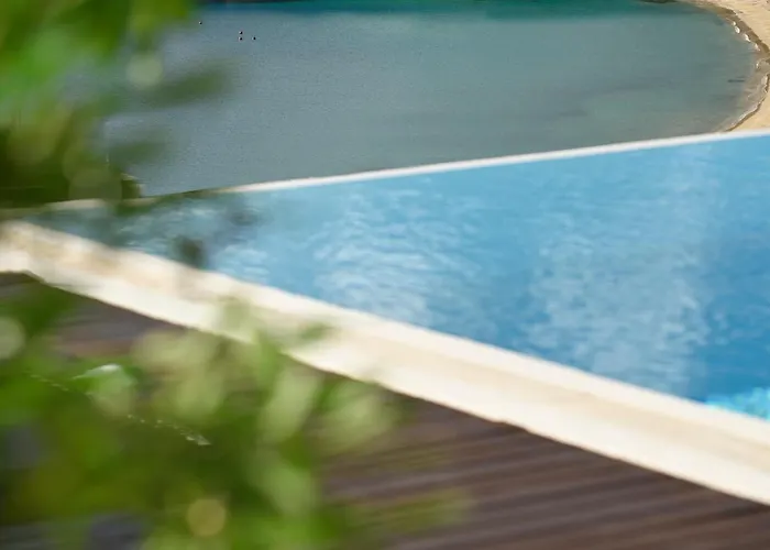 Walk With Pool And Hot Tub By Calypso Sunset Villa